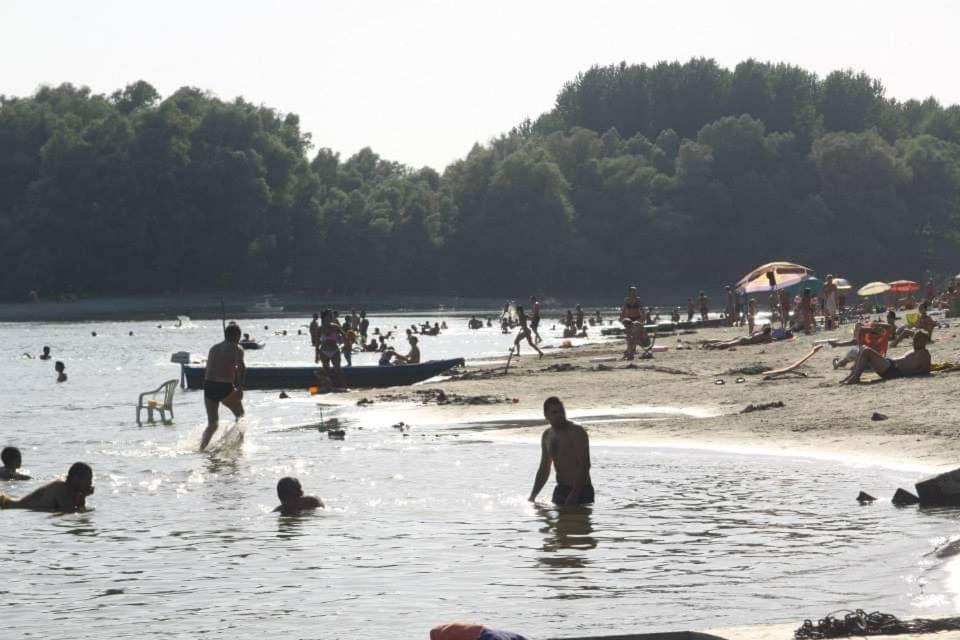 Danube Fairy Villa Futak Kültér fotó