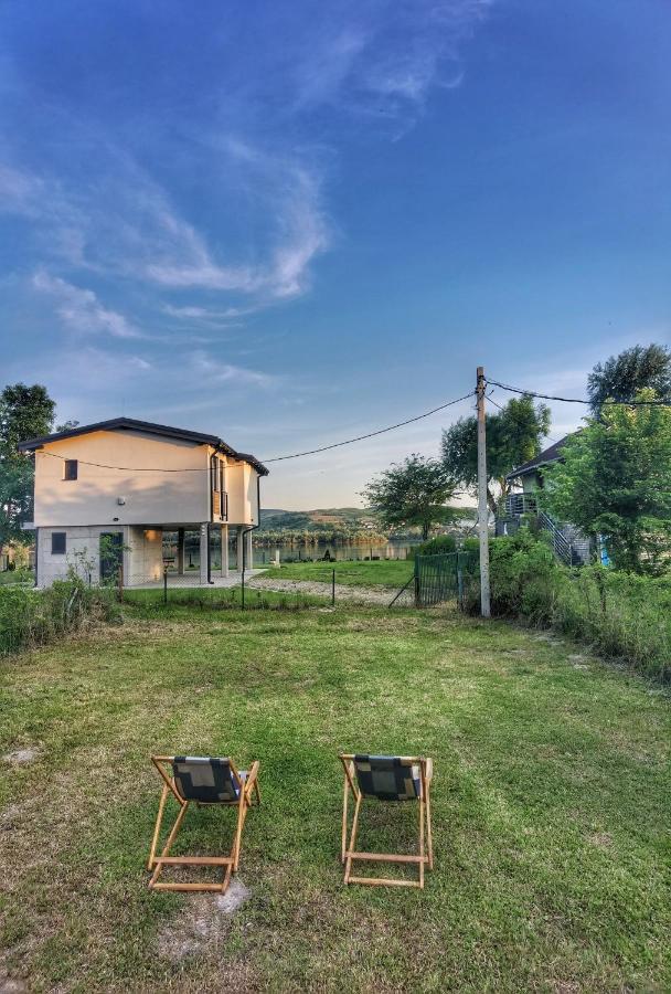 Danube Fairy Villa Futak Kültér fotó